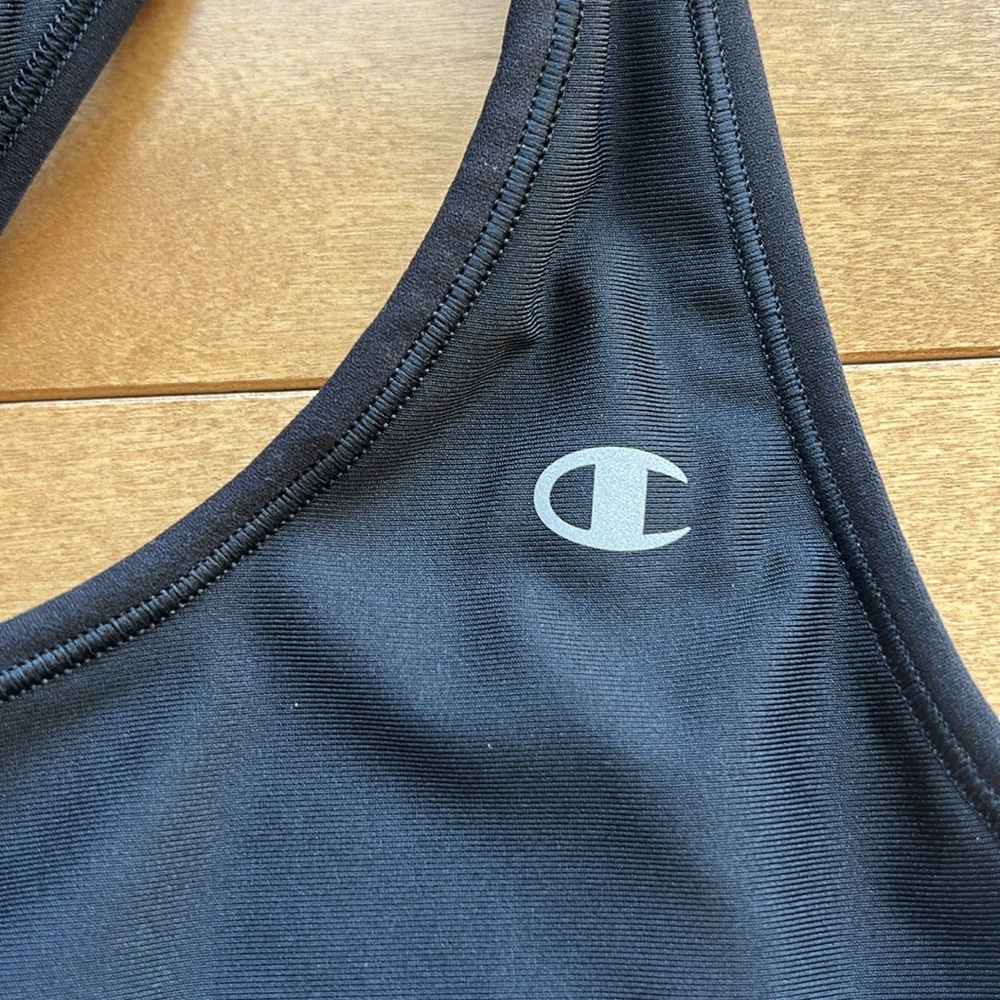 NWOT Champion Sports Bra - Picture 4 of 5